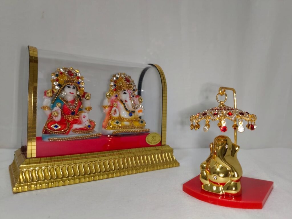 Premium Laxmi Ganesh Glass Case with Golden Chatra Ganesh idol Set